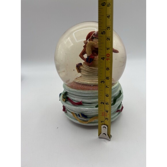 Vintage Looney Tunes Taz Tasmanian Devil Christmas Musical Snow Water Globe - Picture 6 of 10
